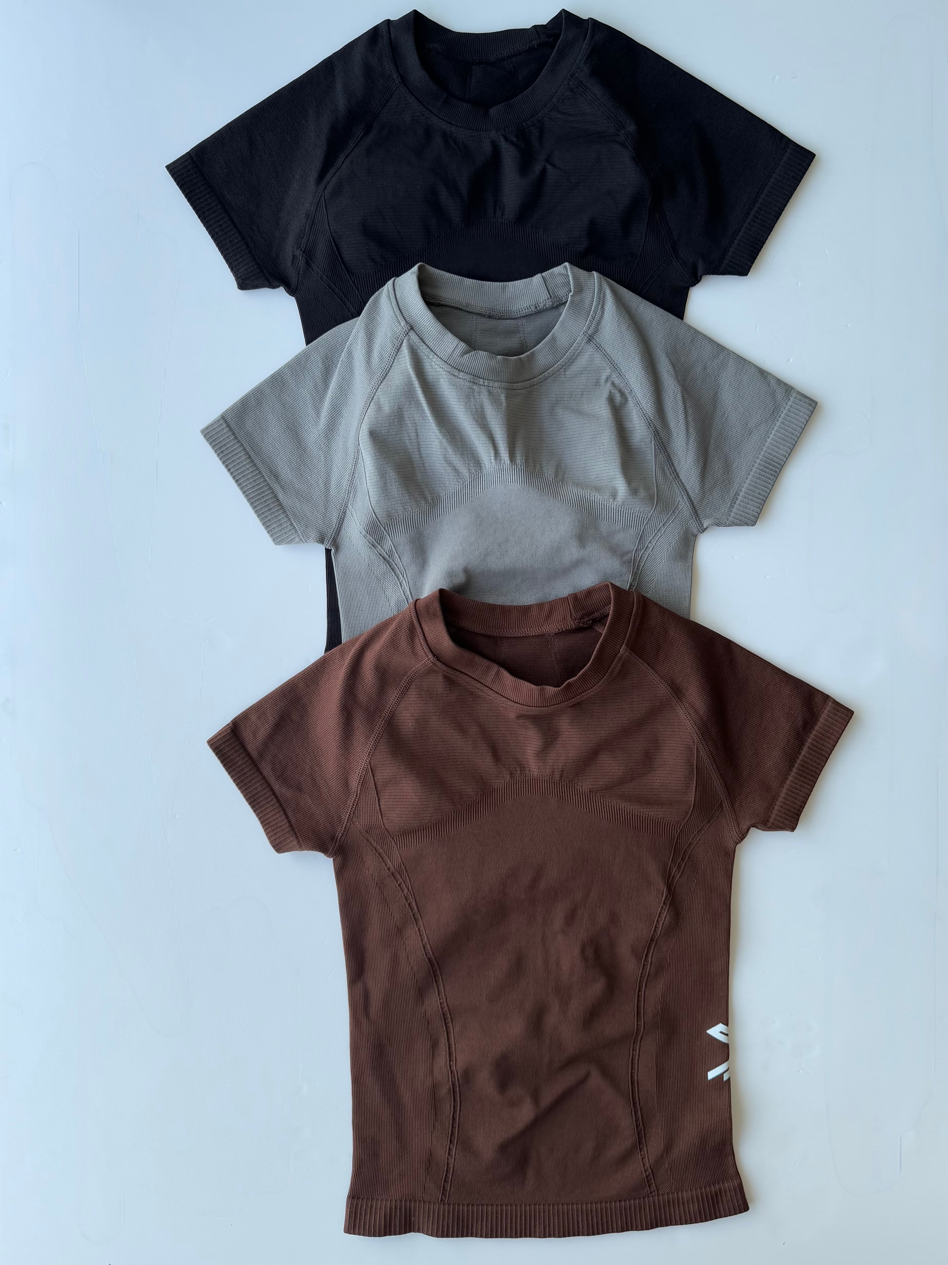 PERFORMANCE FIT TEE